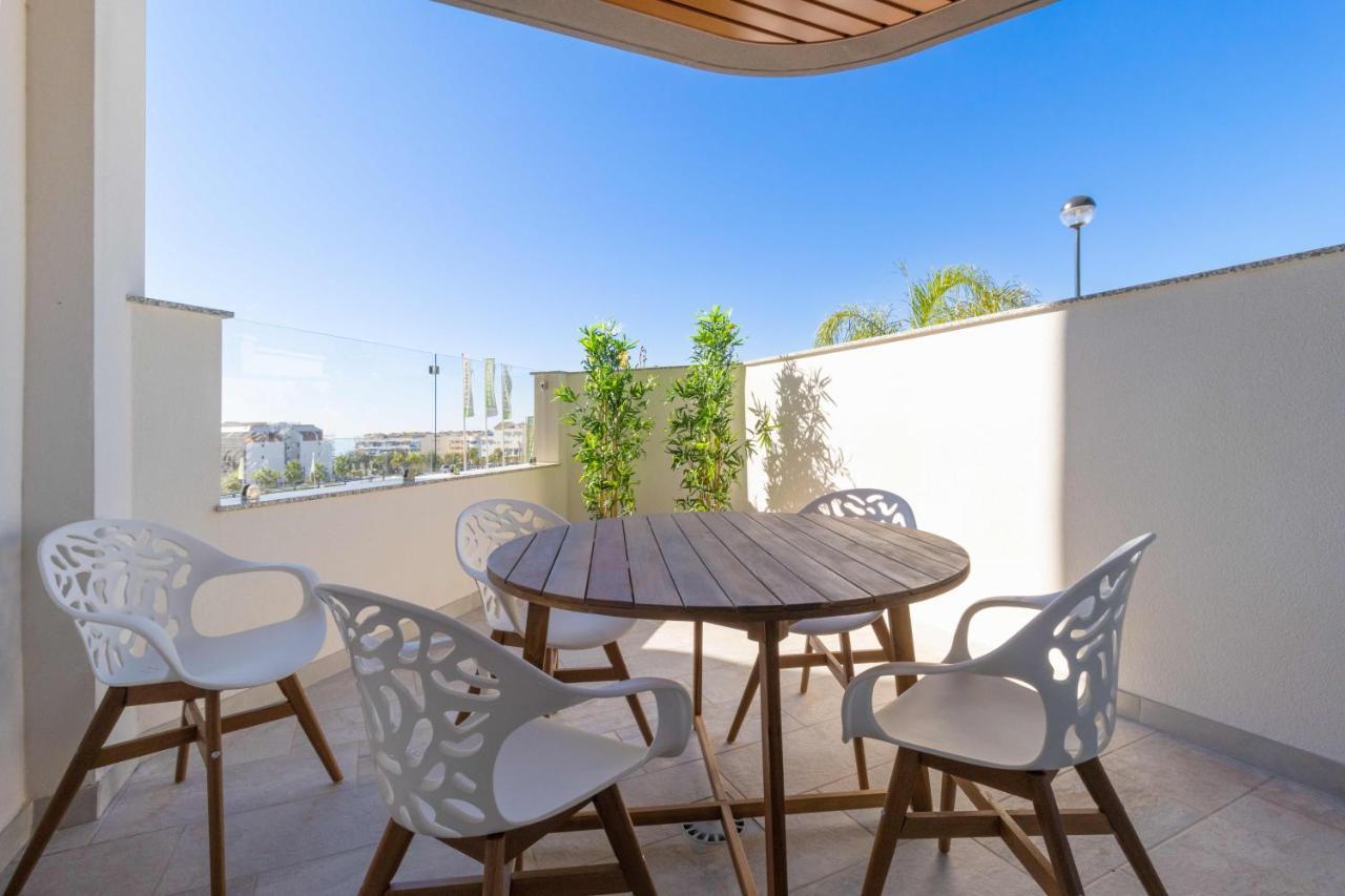 Marinsa Beach, 1 Bedroom With Seaview Torrox Exterior photo